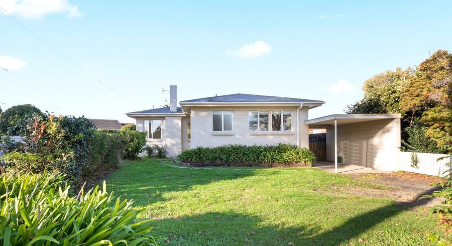  at 950 River Road, Queenwood, Hamilton, Waikato