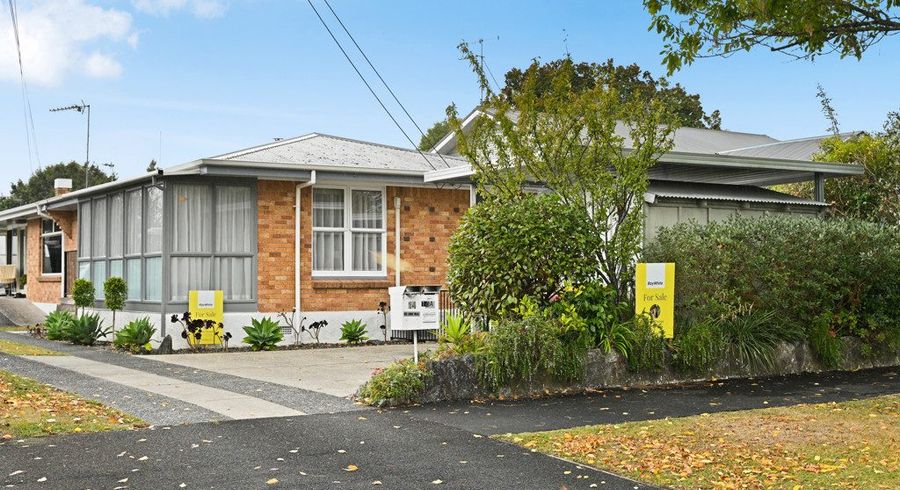  at 14 St Winifreds Avenue, Hamilton East, Hamilton