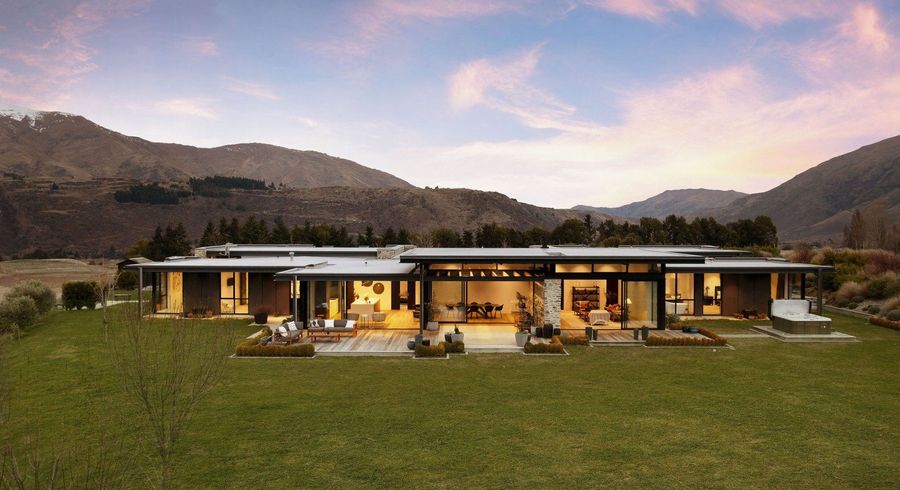  at 6 Bloxham Lane, Lake Hayes, Queenstown-Lakes, Otago
