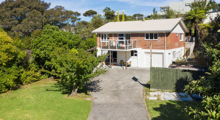  at 21 The Terrace, Herald Island, Auckland