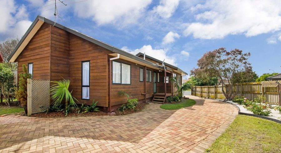  at Pakuranga, Manukau City, Auckland