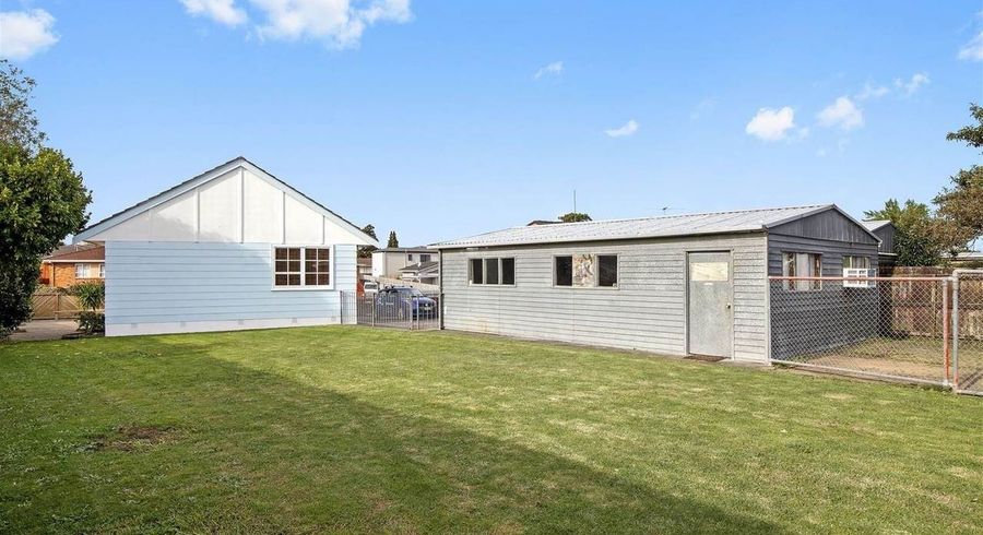  at 11 Poutini Place, Manurewa, Manukau City, Auckland
