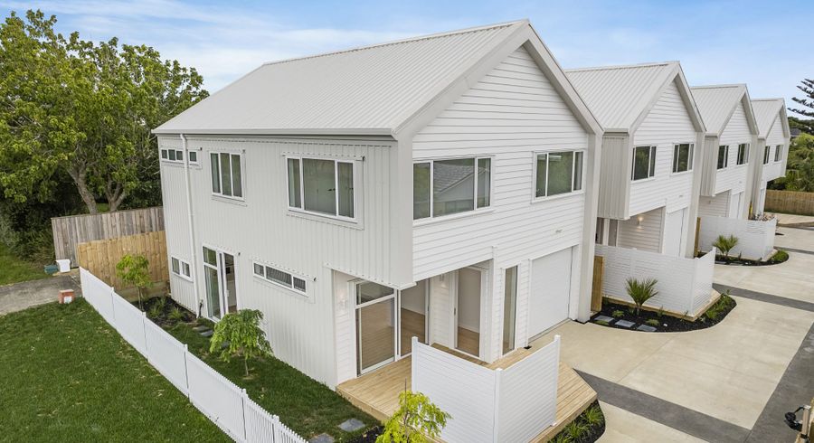  at 10A Abercrombie Street, Howick, Auckland