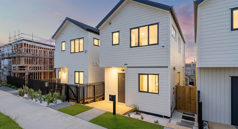  at 16 Toetoe Street, Westgate, Waitakere City, Auckland