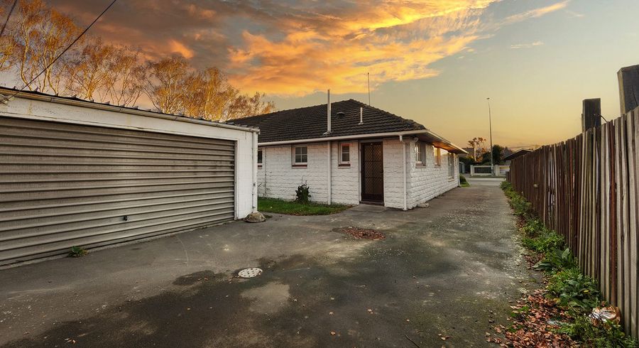  at 1/170 Waimairi Road, Ilam, Christchurch City, Canterbury