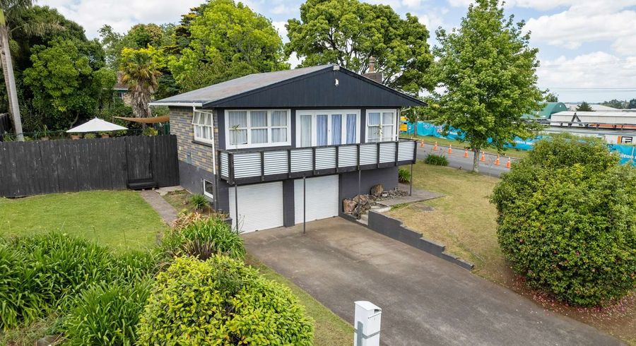  at 1 Mack Place, Red Hill, Papakura, Auckland