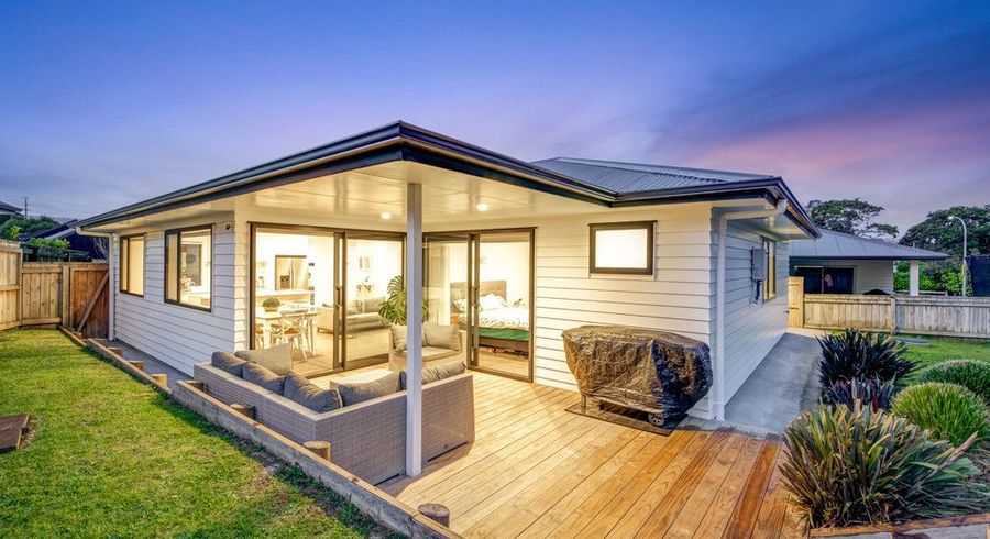  at 3 Magnolia Lane, Helensville