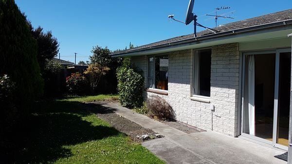  at 2/336 Wairakei Road, Burnside, Christchurch City, Canterbury