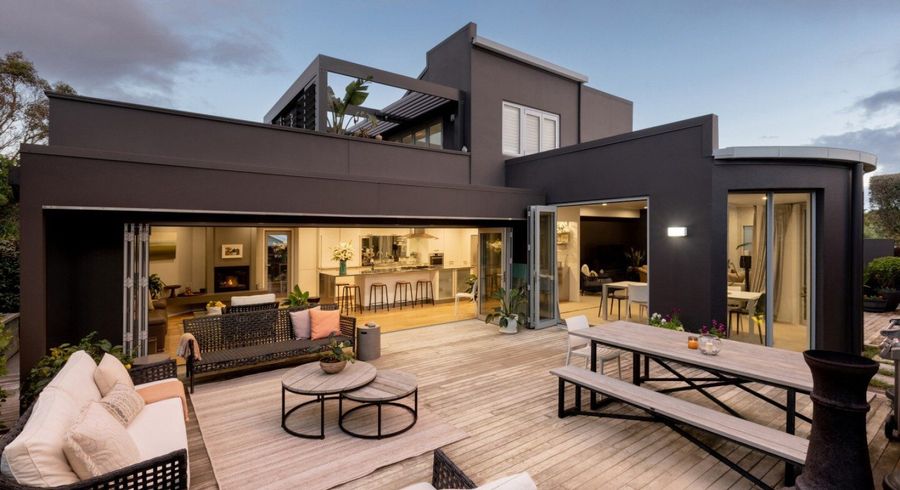  at 241 Oceanbeach Road, Mount Maunganui, Tauranga, Bay Of Plenty