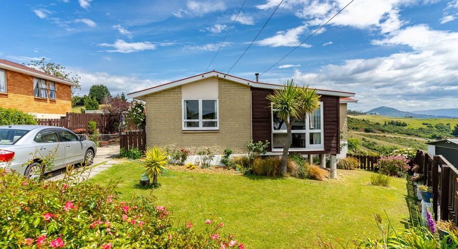  at 18 Davies Street, Concord, Dunedin
