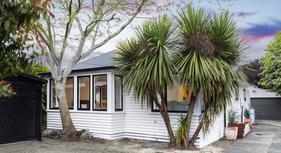  at 146 Grahams Road, Burnside, Christchurch