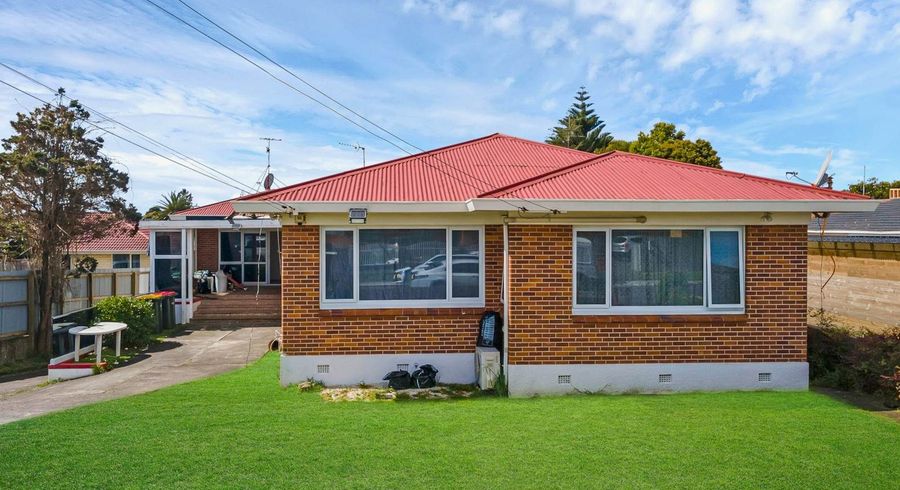  at 3 Brooklyn Avenue, Papatoetoe, Manukau City, Auckland