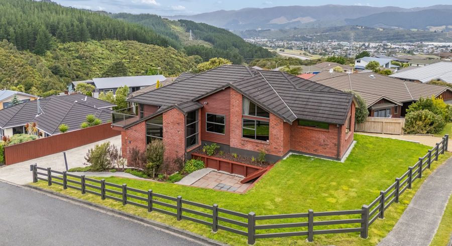  at 115 Kirton Drive, Riverstone Terraces, Upper Hutt, Wellington