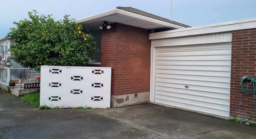  at 2/224 Waimairi Road, Ilam, Christchurch City, Canterbury