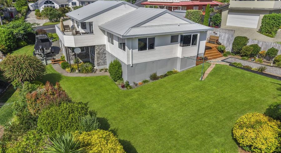  at 11 Vista Motu, Red Beach, Rodney, Auckland