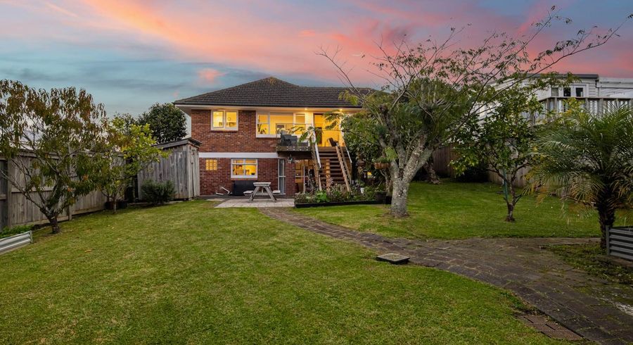  at 56 Lake Road, Devonport, North Shore City, Auckland
