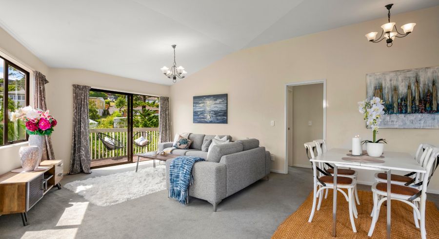  at 10c Matipo Road, Mairangi Bay, North Shore City, Auckland