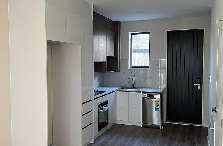  at 6/88 Gloria Avenue, Te Atatu Peninsula, Waitakere City, Auckland