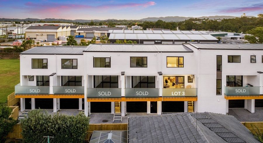  at 3/68 Smythe Road, Henderson, Waitakere City, Auckland