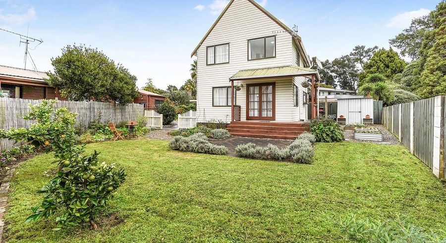  at 16 Kiwi Avenue, Forest Lake, Hamilton