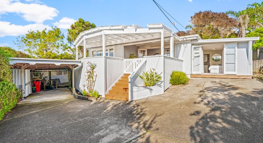  at 11b Waiora Road, Stanmore Bay, Rodney, Auckland