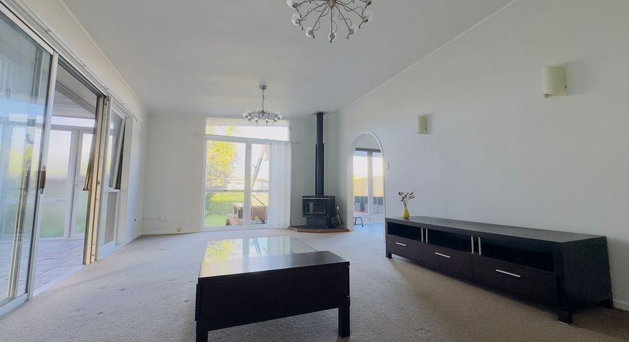  at 247 Forrest Hill Road, Forrest Hill, North Shore City, Auckland