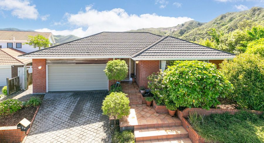  at 39 Satara Crescent, Khandallah, Wellington, Wellington