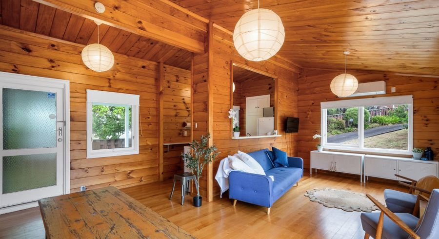  at 18 William Street, Waikanae Beach, Kapiti Coast, Wellington