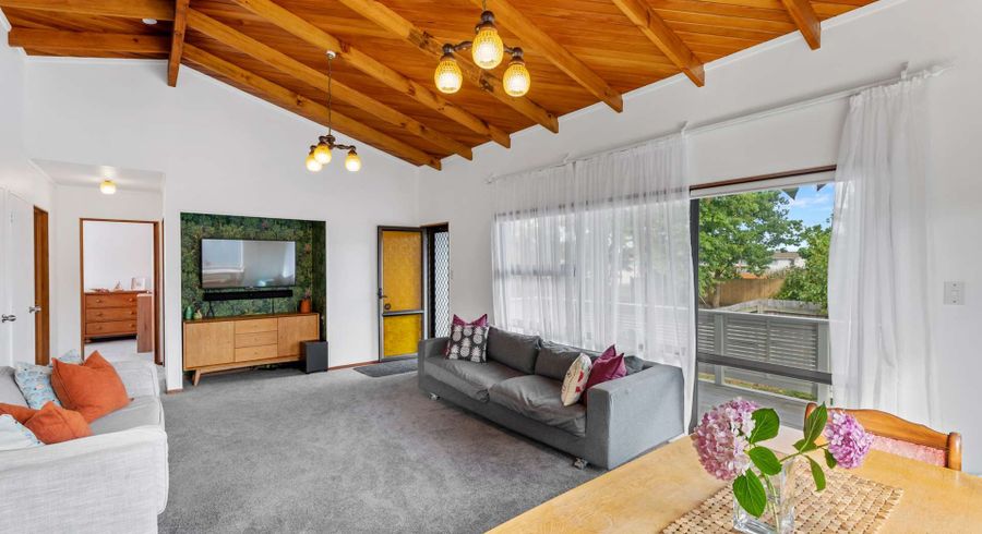  at 17 Te Moau Avenue, Parakai, Helensville