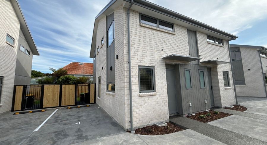  at 4/21 Euston Street, Riccarton, Christchurch City, Canterbury