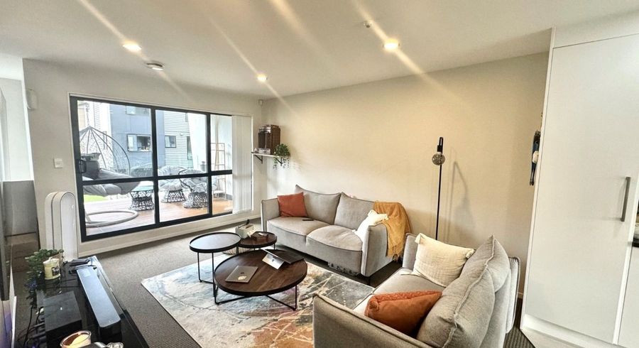  at 25/5 Perekia Street, Albany, Auckland