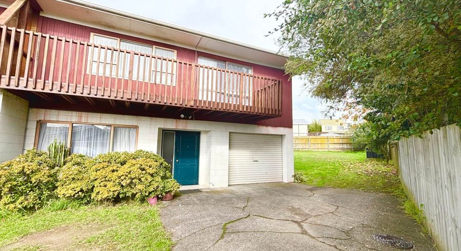  at 1/151 Farquhar Road, Glendene, Waitakere City, Auckland