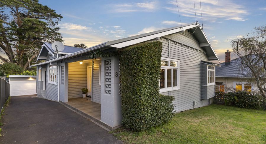  at 8 Jesmond Terrace, Mount Albert, Auckland
