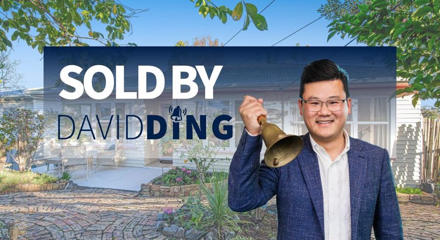  at 19 View Road, Glenfield, Auckland