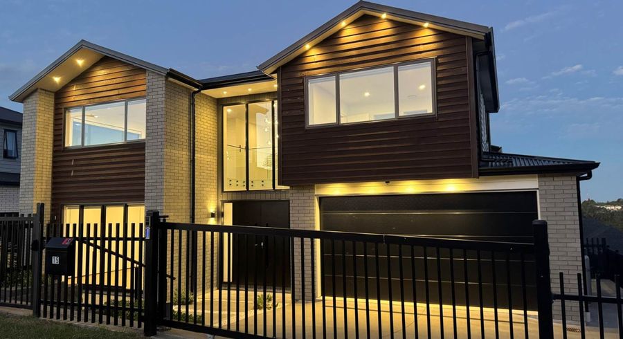  at 15 Kate Duncan Drive, Swanson, Waitakere City, Auckland