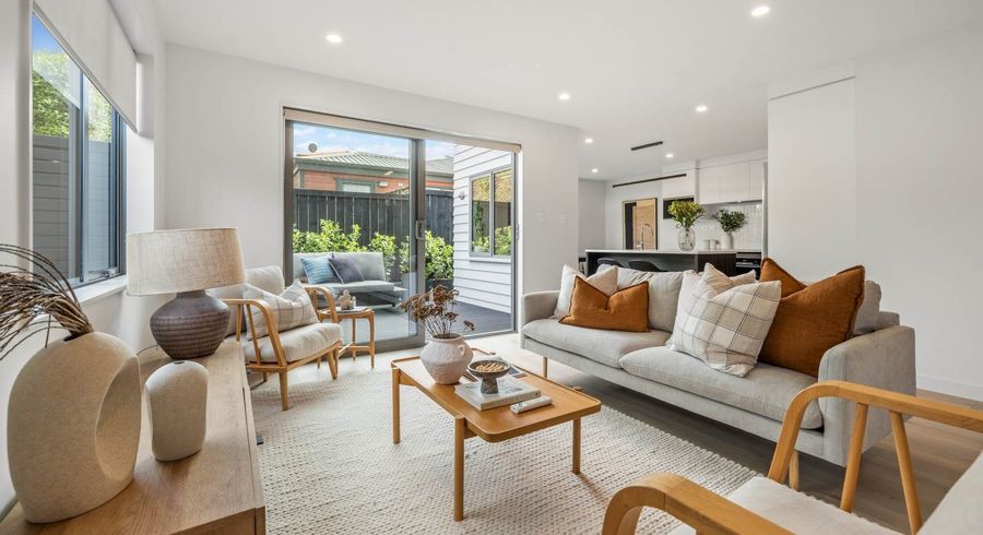  at 98F Forrest Hill Road, Forrest Hill, North Shore City, Auckland
