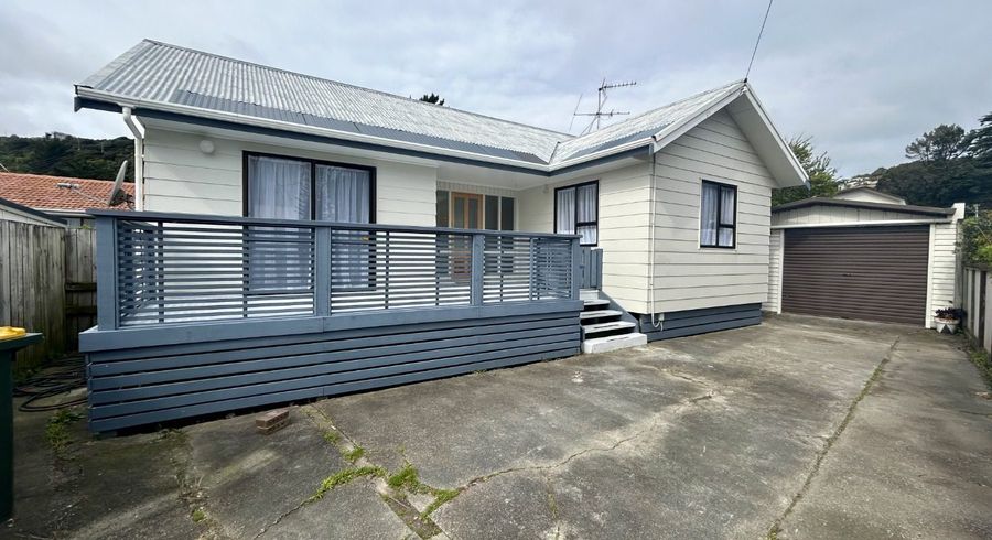  at 8A James Street, Plimmerton, Porirua, Wellington