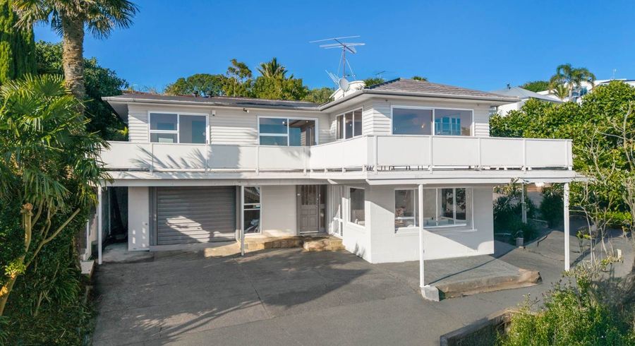  at 340 Beach Road, Mairangi Bay, North Shore City, Auckland
