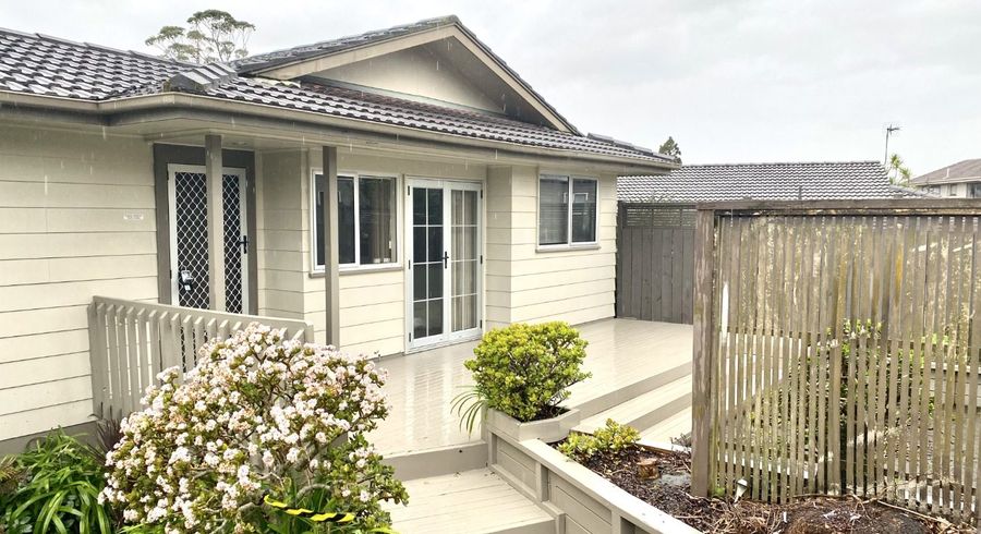  at 10 Albemarle Place, Massey, Waitakere City, Auckland