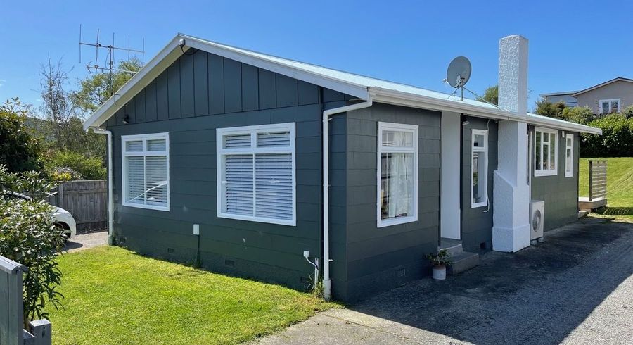  at 5 Titoki Road, Raumati Beach, Kapiti Coast, Wellington