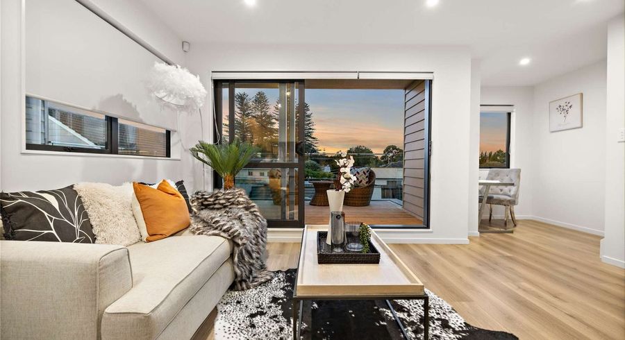  at 10D Erima Avenue, Point England, Auckland City, Auckland