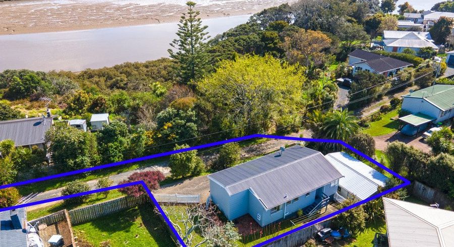  at 23B Tawa Road, Te Atatu Peninsula, Waitakere City, Auckland