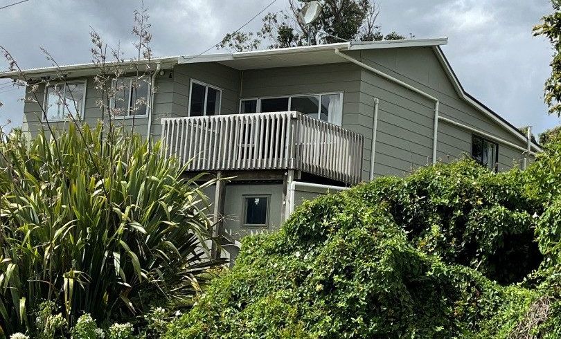  at 12 Robert Avenue, Pukemiro