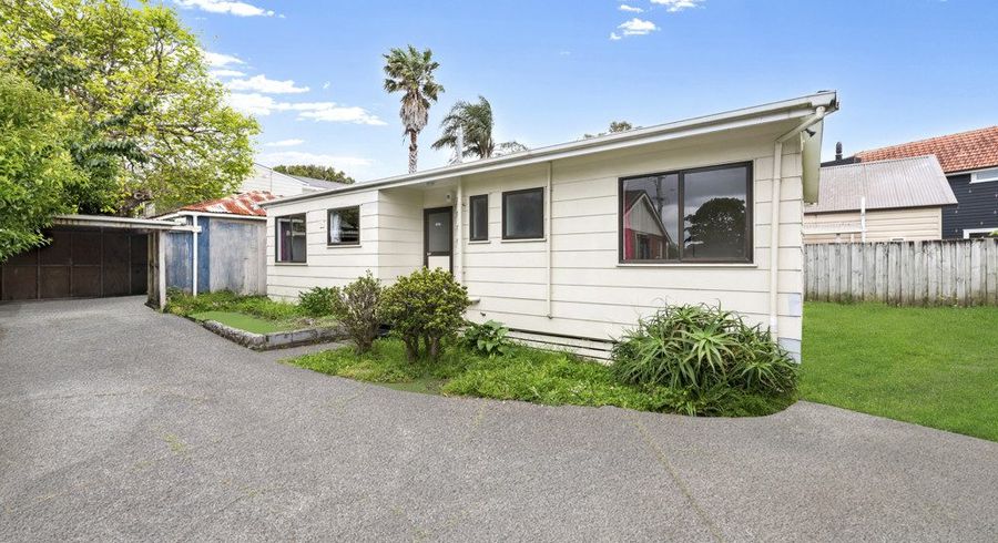  at 1A Miller Road, Mangere Bridge, Manukau City, Auckland