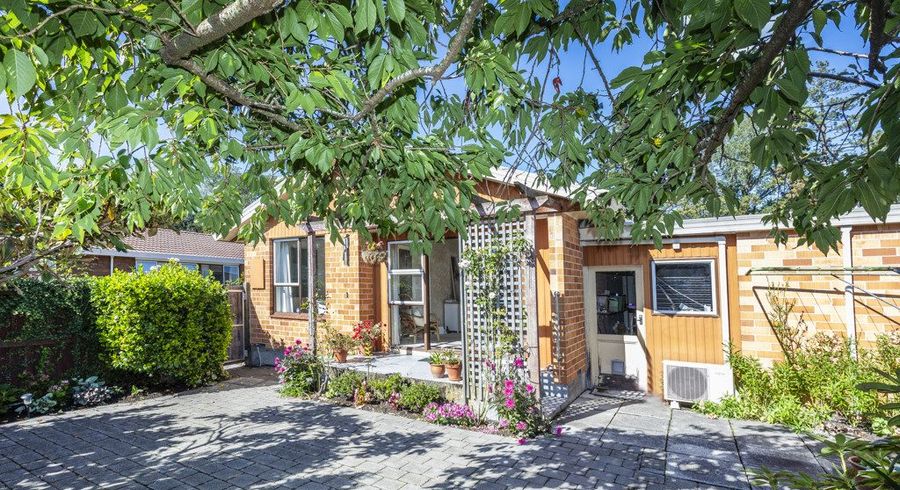  at 1/69A Yaldhurst Road, Sockburn, Christchurch