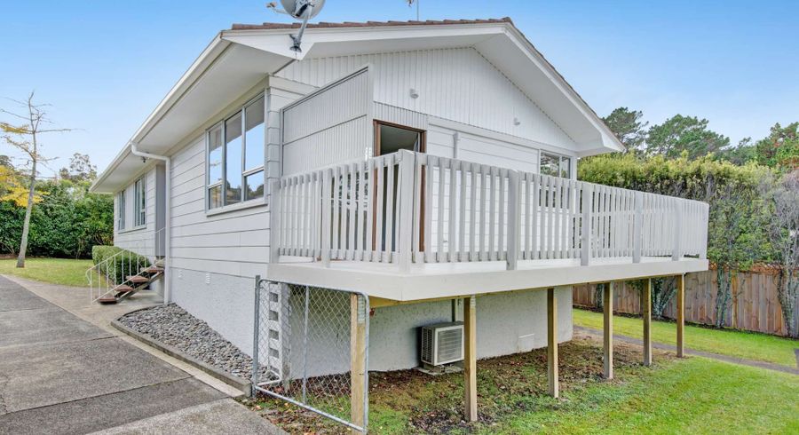  at 18 Regency Place, Sunnynook, North Shore City, Auckland