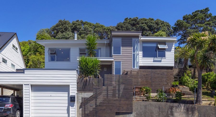  at 77 Spencer Street, Crofton Downs, Wellington
