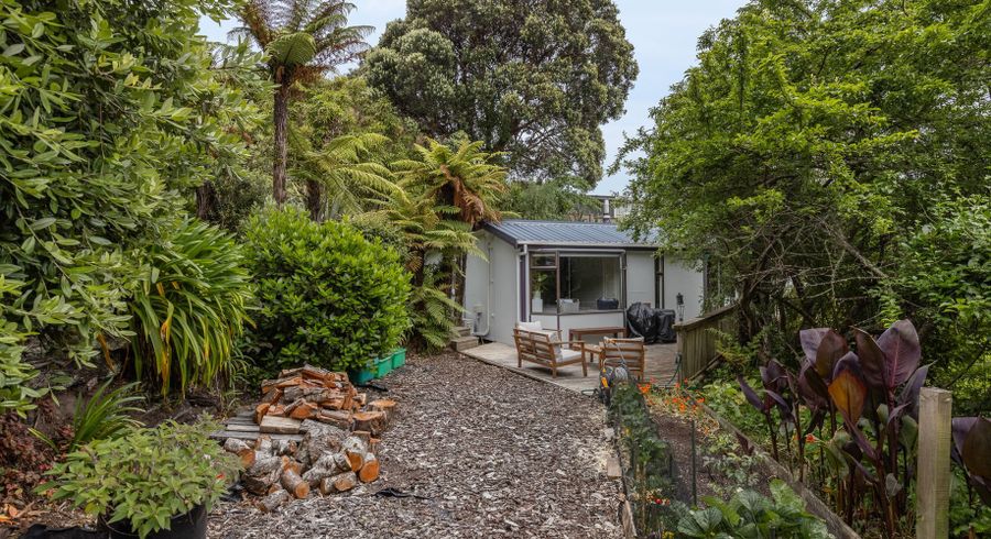  at 46 Poplar Avenue, Raumati South, Paraparaumu