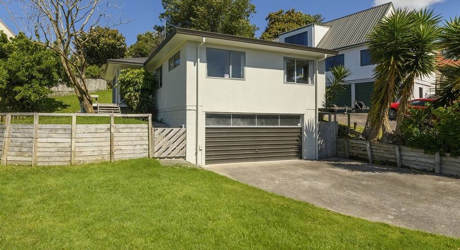  at 32 Tom Muir Drive, Gate Pa, Tauranga