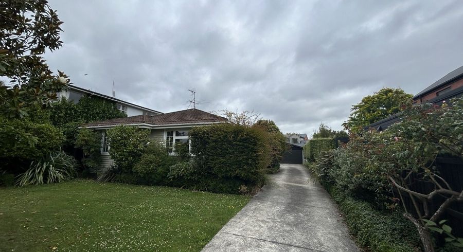  at 37 Hawthorne Street, Strowan, Christchurch City, Canterbury